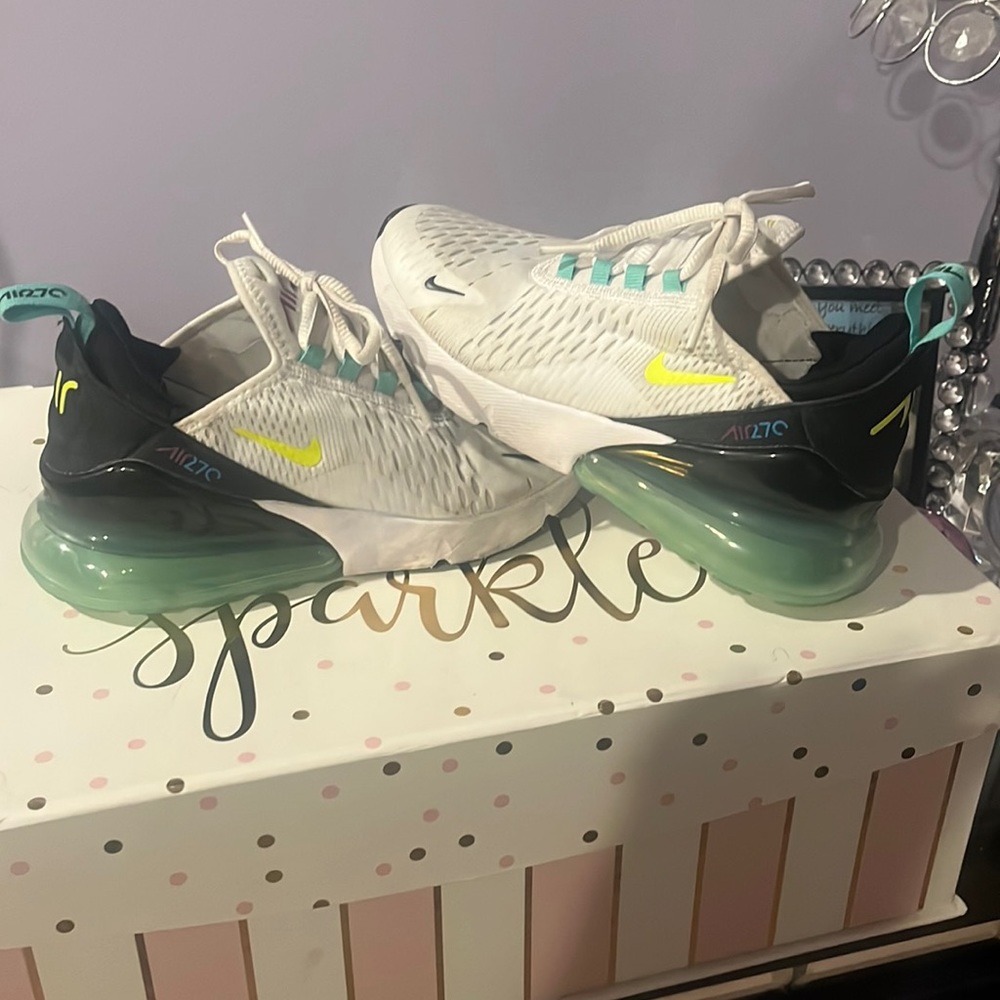 Kids Nike 270